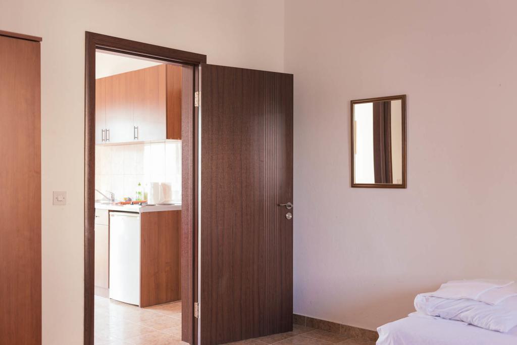 Apartments Marnikovic 울친 외부 사진